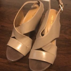 Nine west high heel sandals size 10